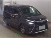 2021 TOYOTA VOXY