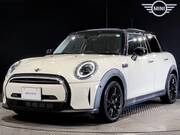2022 BMW MINI