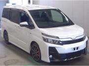 2017 TOYOTA VOXY