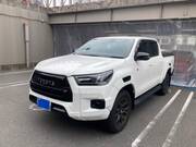 2022 TOYOTA HILUX