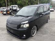 2013 TOYOTA VOXY X L EDITION