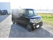 2017 HONDA N-BOX CUSTOM