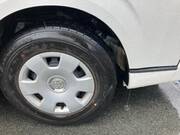 2013 TOYOTA HIACE WAGON GL