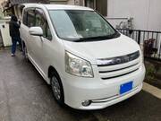2008 TOYOTA NOAH
