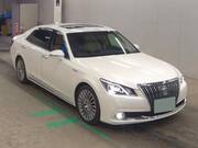 2014 TOYOTA CROWN MAJESTA