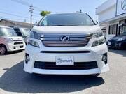 2013 TOYOTA VELLFIRE