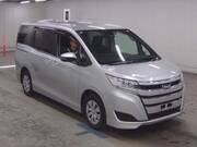 2021 TOYOTA NOAH X