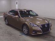 2017 TOYOTA CROWN HYBRID