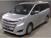 2021 TOYOTA NOAH X