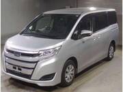 2020 TOYOTA NOAH X