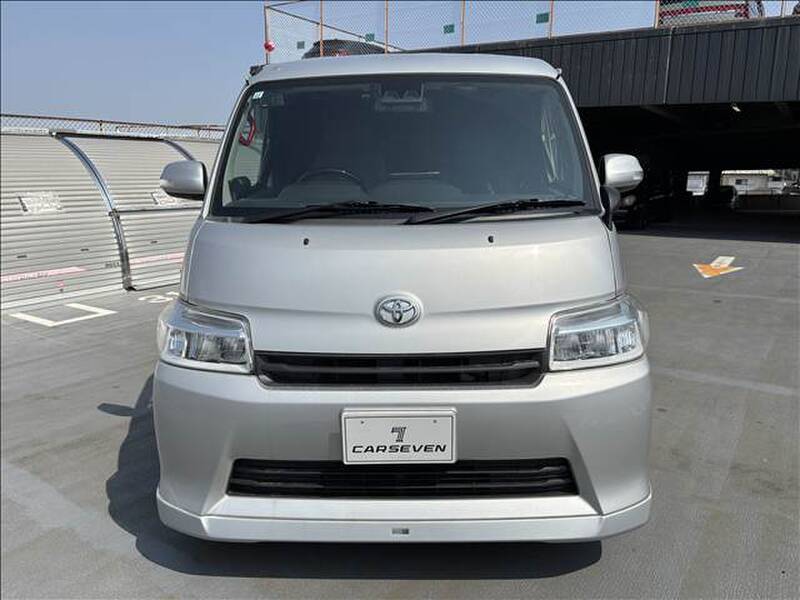 TOYOTA TOWNACE VAN
