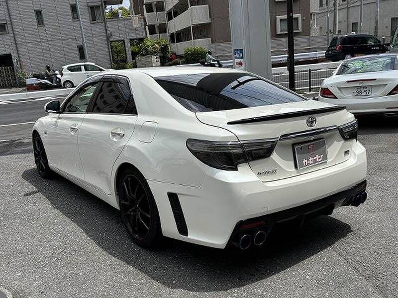 TOYOTA MARK X