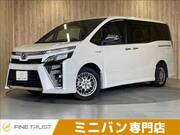 2018 TOYOTA VOXY