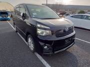 2011 TOYOTA VOXY Z