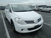 2011 NISSAN TIIDA LATIO 15B