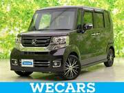 2017 HONDA N-BOX CUSTOM