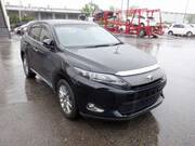 2017 TOYOTA HARRIER PREMIUM