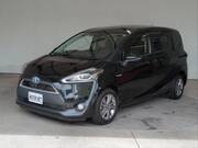 2017 TOYOTA SIENTA