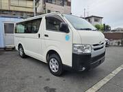 2015 TOYOTA HIACE VAN