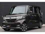2017 HONDA N-BOX CUSTOM