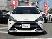 2015 TOYOTA AQUA