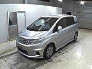 2014 HONDA FREED SPIKE