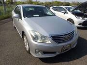 2009 TOYOTA CROWN