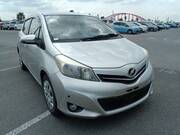 2013 TOYOTA VITZ U
