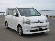2009 TOYOTA VOXY Z
