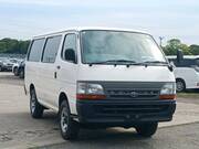 2004 TOYOTA HIACE VAN DX