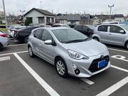 2016 TOYOTA AQUA