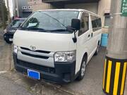 2019 TOYOTA HIACE VAN