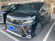 2017 TOYOTA VOXY
