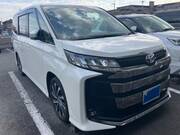 2022 TOYOTA NOAH