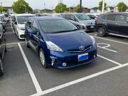 2012 TOYOTA PRIUS ALPHA G