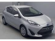 2019 TOYOTA AQUA