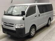 2019 TOYOTA HIACE VAN DX