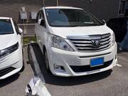 2013 TOYOTA ALPHARD 240X