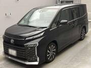 2024 TOYOTA VOXY