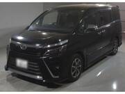 2018 TOYOTA VOXY