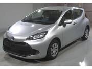 2024 TOYOTA AQUA