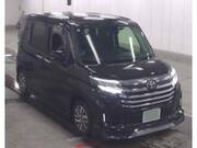 2022 TOYOTA ROOMY