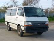 2005 TOYOTA HIACE VAN