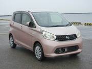2013 NISSAN DAYZ