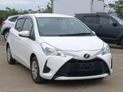 2018 TOYOTA VITZ F