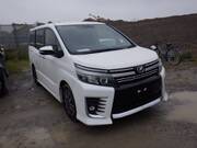 2017 TOYOTA VOXY