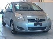 2008 TOYOTA VITZ F