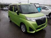 2017 TOYOTA ROOMY