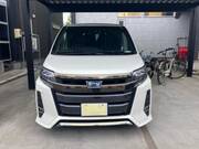 2018 TOYOTA NOAH