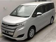 2020 TOYOTA NOAH